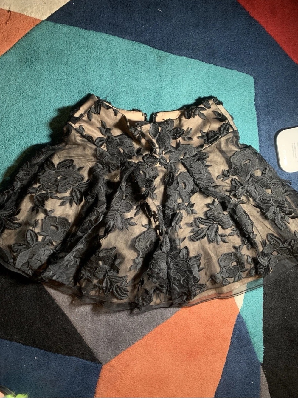 BEBE Floral Embroidered Mesh Tulle Mini Skirt Size 4 Black Gold Nude Lined NWT